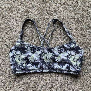 Lululemon Free to Zen Bra
